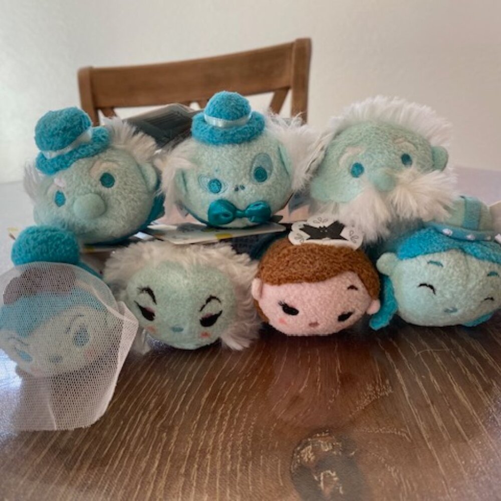 Haunted Mansion Tsum Tsum - Disney - Set of 7